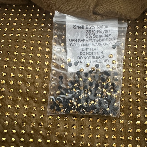 Gold stud pants - Picture 6 of 6